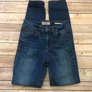 Guess 1981 skinny Jean. Size 24 waist. Dark wash.